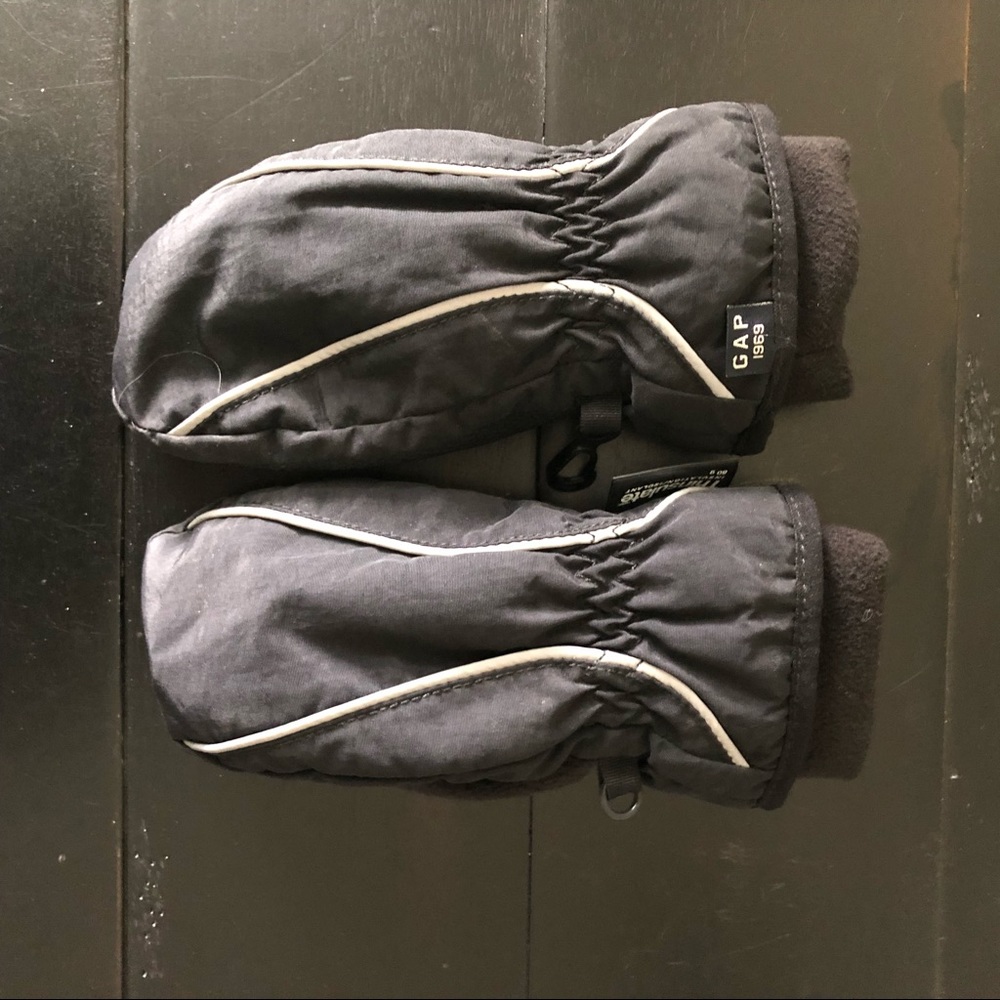 Gap thinsulate mittens